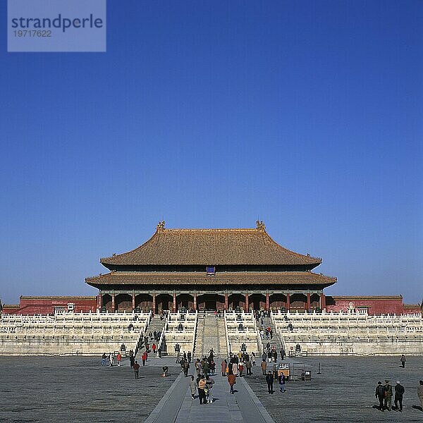 China  Peking  Verbotene Stadt  UNESCO Weltkulturerbe  Halle der Höchsten Harmonie  Tei he Men  Asien