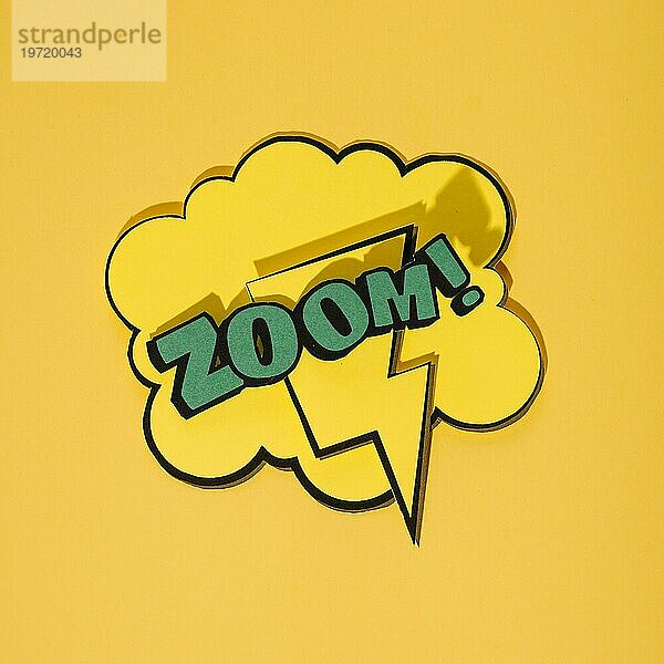 Zoom Phrase Cartoon Ausdruck Illustration Sprechblase gegen gelben Hintergrund