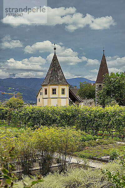 Klostergarten Neustift  Brixen  Südtirol  Italien  Europa