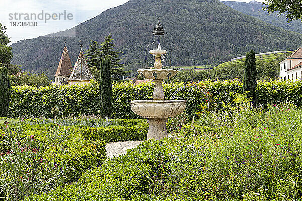 Klostergarten Neustift  Brixen  Südtirol  Italien  Europa