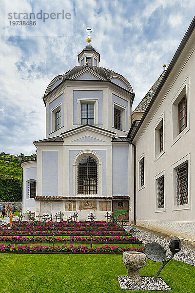 Friedhof  Kloster Neustift  Brixen  Südtirol  Italien  Europa