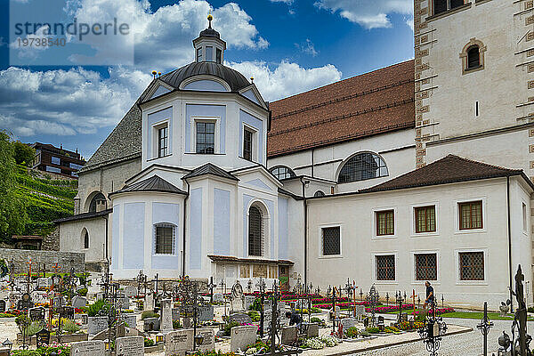 Friedhof  Kloster Neustift  Brixen  Südtirol  Italien  Europa