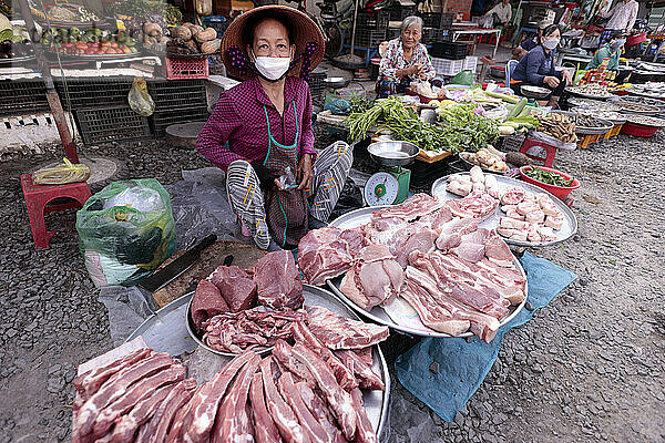 Frischfleischmarkt auf der Straße  Vung Tau  Vietnam  Indochina  Südostasien  Asien