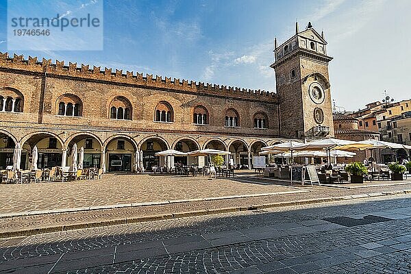Torre dell'Orologio  Piazza delle Erbe  Mantua  Lombardei  Italien  Europa