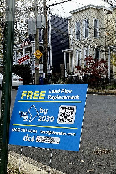Washington  D.C.: Ein Schild im Stadtteil Anacostia verspricht  dass bis 2030 alle Bleileitungen im Wasserversorgungssystem der Stadt durch Kupferrohre ersetzt werden. Blei ist ein Neurotoxin  das bei Kleinkindern Hirnschäden  Wachstumsstörungen und andere Probleme verursachen kann