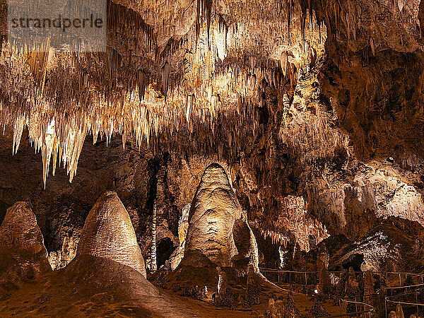 Im Big Room im Carlsbad Caverns National Park  UNESCO-Weltkulturerbe  in den Guadalupe Mountains  New Mexico  Vereinigte Staaten von Amerika  Nordamerika