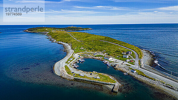 Antenne der Insel in der Nähe von Ferryland  Halbinsel Avalon  Neufundland  Kanada  Nordamerika