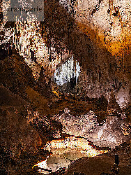 Im Big Room im Carlsbad Caverns National Park  UNESCO-Weltkulturerbe  in den Guadalupe Mountains  New Mexico  Vereinigte Staaten von Amerika  Nordamerika