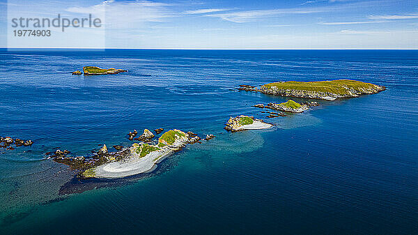 Antenne der Insel in der Nähe von Ferryland  Halbinsel Avalon  Neufundland  Kanada  Nordamerika