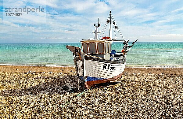 Fischerboote am Stade (Fischerstrand) in Hastings  East Sussex  England  Vereinigtes Königreich  Europa