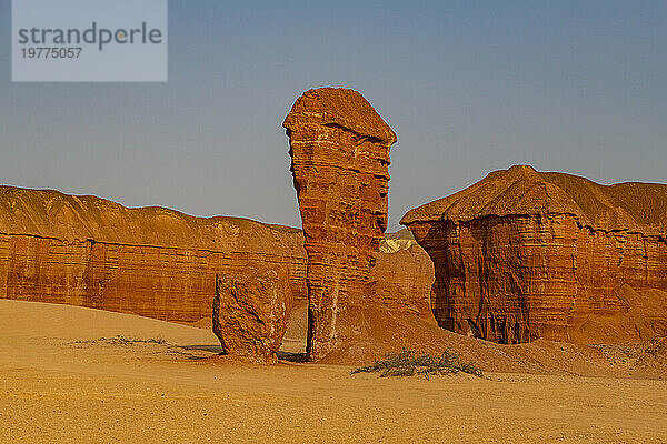 Sandstein-Felsformation  Namibe (Namib)-Wüste  Iona-Nationalpark  Namibe  Angola  Afrika