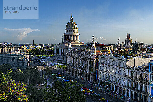 Blick über Havanna und sein Kapitol  Havanna  Kuba  Westindische Inseln  Mittelamerika