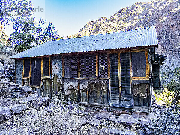 Verlassenes Gebäude aus dem späten 19. Jahrhundert vom Van Patten Mountain Camp  Dripping Springs Trail  Las Cruces  New Mexico  Vereinigte Staaten von Amerika  Nordamerika