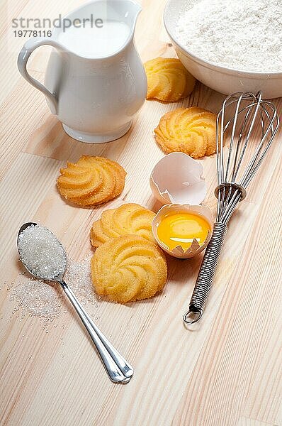 Einfache Kekse mit frischen Zutaten zu Hause backen