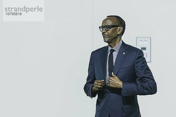 Paul Kagame  Präsident von Ruanda  aufgenommen im Rahmen der Eröffnung des BioNTainer in Kigali  18.12.2023