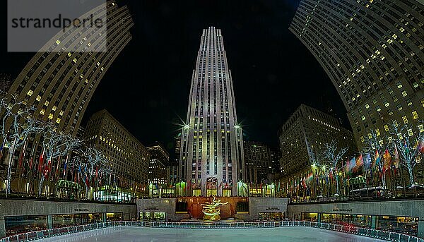 Ein Panoramabild des Rockefeller Plaza