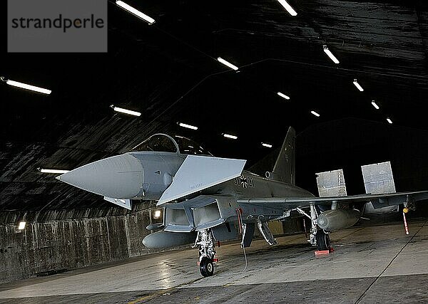 Ein Eurofighter Mehrzweckkampfflugzeug der Luftwaffe Bundeswehr  aufgenommen im Rahmen der Übung Rapid Viking 2023 in Island. Keflavik  03.08.2023