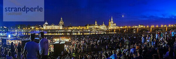 Elbwiesen zum Roland Kaiser Konzert in Dresden