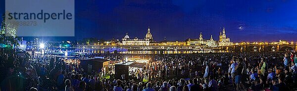 Elbwiesen zum Roland Kaiser Konzert in Dresden