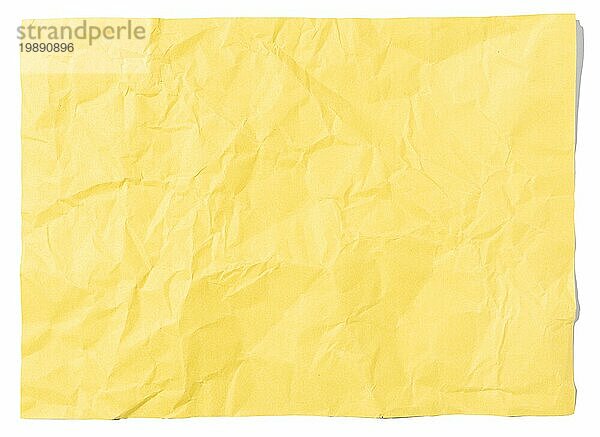 Blank Yellow zerknittertes Papier Blatt vor weißem Hintergrund Vorlage Mock up