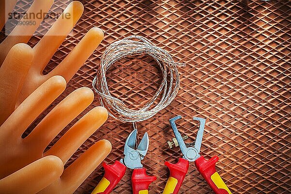 Abisolierzange Abisolierzange elektrischer Draht Sicherheit isolierende Handschuhe auf dielektrische Abdeckung