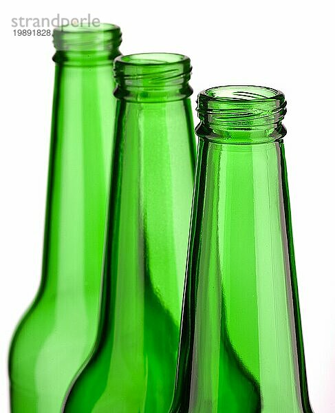 Oberteil von drei Flaschen isoliert