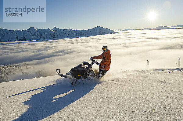 Schneemobilfahren in BC  Kanada.