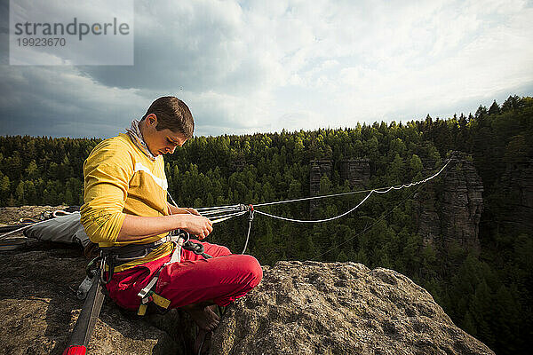 Highline im Sandstein