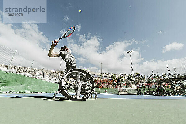 Österreichische paralympische Tennisspieler in Aktion  Teneriffa  Kanarische Inseln  Spanien