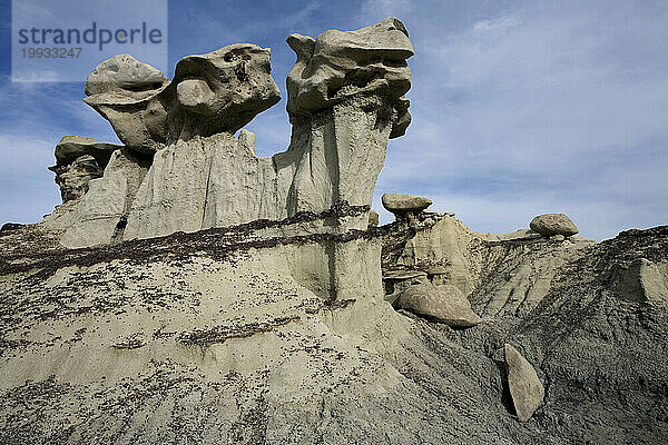 Hoodoo-Formation in der Bisti Badlands Wilderness im Nordwesten von New Mexico.