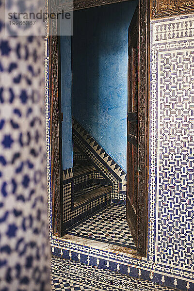 Patterned wall of riad at moroccan house