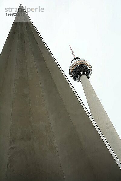 Fernsehturm im Zentrum von Berlin