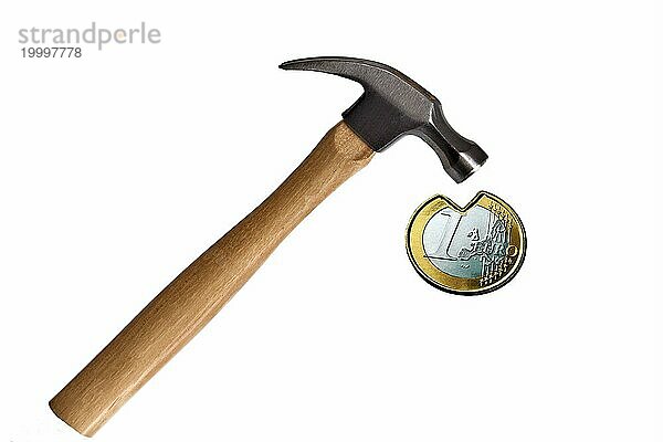 Hammer und Euromünze
