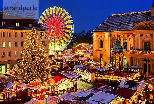 Magdeburg Weihnachtsmarkt  Magdeburg christmas market 03