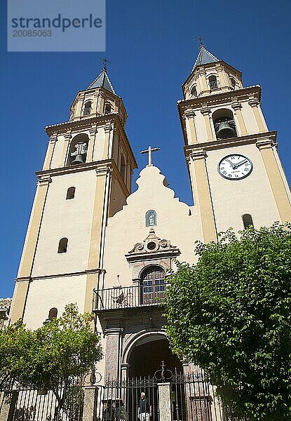 Barocke Kirche Nuestra Senora de la Expectation  Orgiva  Las Alpujarras  Provinz Granada  Spanien  Europa