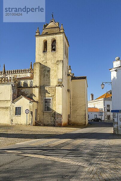 Kirche Igreja Matriz de Nossa Senhora da Assunçãoin  Dorf Alvito  Bezirk Beja  Baixo Alentejo  Portugal  Südeuropa  Europa