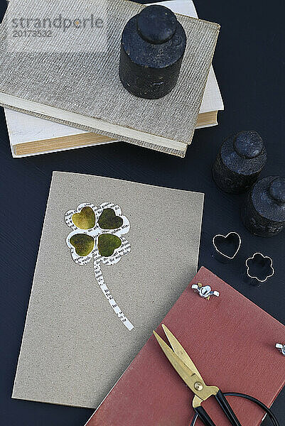 DIY Valentinskarte mit Glücksklee aus Limettenschale