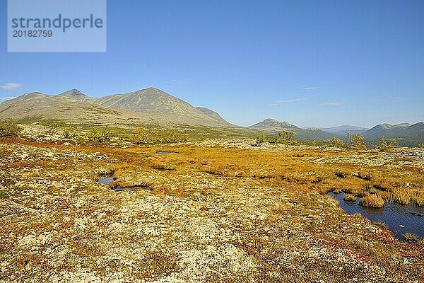 Rondane Nationalpark im Herbst. Norwegen Rondane National Park in the fall. (Norway)