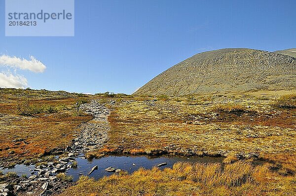 Rondane Nationalpark im Herbst. Norwegen Rondane National Park in the fall. (Norway)