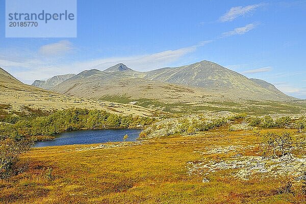 Rondane Nationalpark im Herbst. Norwegen Rondane National Park in the fall. (Norway)