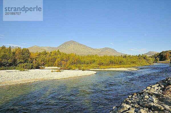 Rondane Nationalpark im Herbst. Norwegen Rondane National Park in the fall. (Norway)