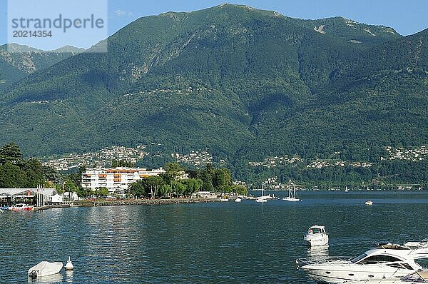 Ascona am Lago Maggiore ist bei Schweizer und Deutschen Touristen sehr beliebt. Ascona am Lago Maggiore ist bei Schweizer und deutschen Touristen sehr beliebt
