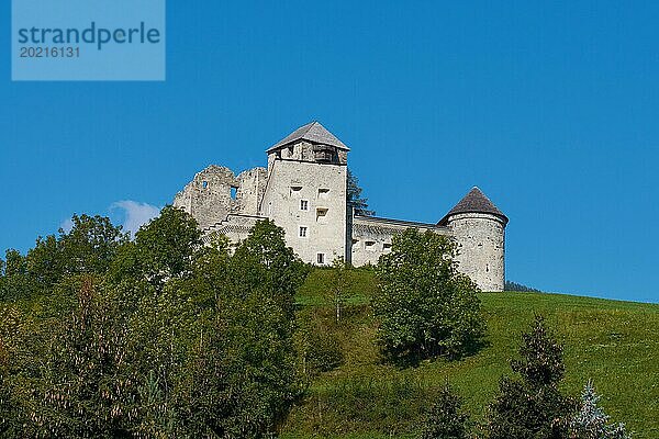 Burg Heinfels in Osttirol. Heinfels Castle in East Tyrol