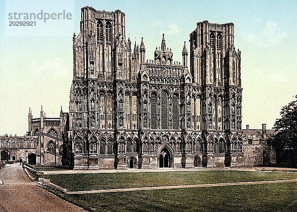 Kathedrale von Wells  The Cathedral Church of St Andrew  anglikanische Kathedrale in der Stadt Wells in Somerset  England  um 1890  Historisch  digital restaurierte Reproduktion von einer Vorlage aus dem 19. Jahrhundert