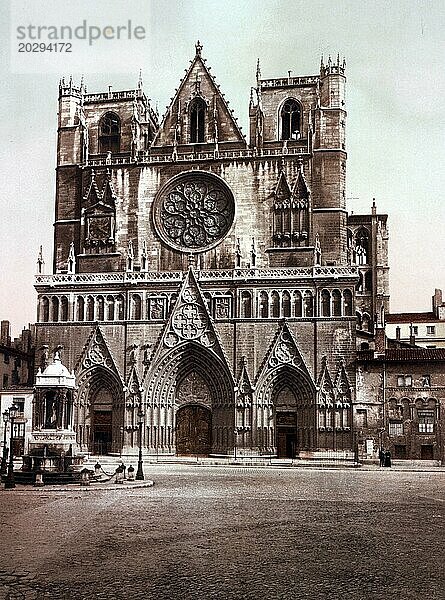 Lyon. Eglise St. Jean  Frankreich  um 1890  Historisch  digital restaurierte Reproduktion von einer Vorlage aus dem 19. Jahrhundert  Europa