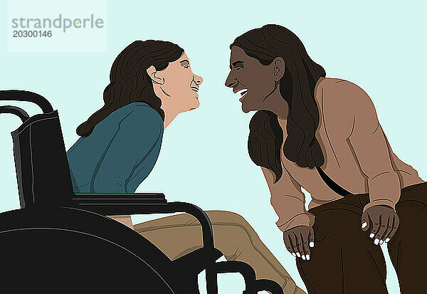 Glückliche Frau im Rollstuhl  die mit einer Freundin lacht