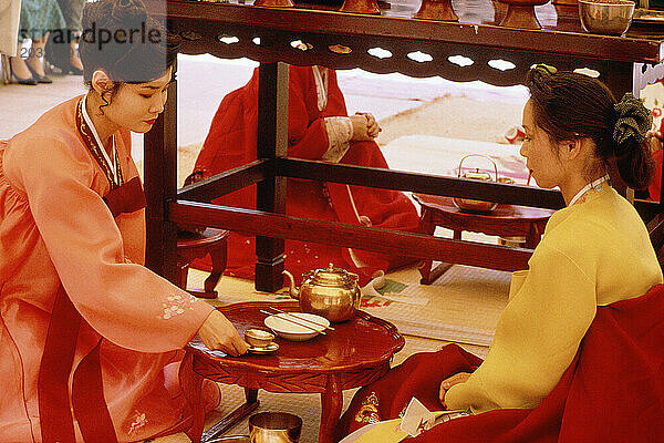 Südkorea. Seoul. Traditionelle Teezeremonie.
