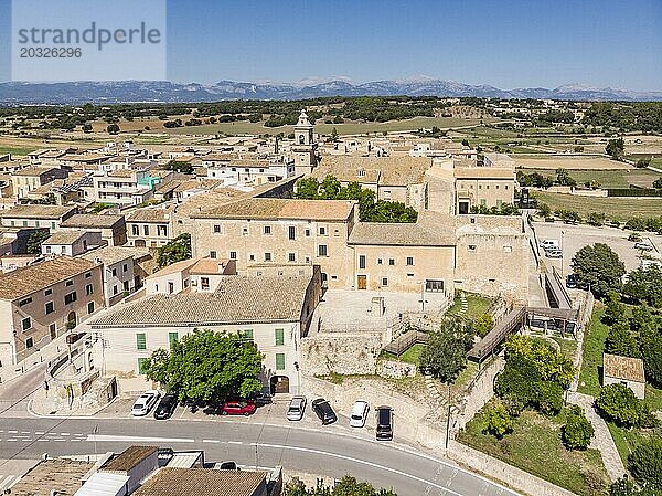 Pfarrkirche der Mare de Déu de Loreto und Dominikanerkloster  Lloret de Vistalegre  Mallorca  Balearen  Spanien  Europa