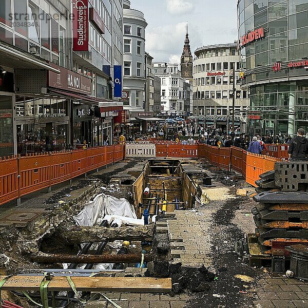 Baustelle Alte Freiheit  Fussgängerzone  Erneuerung der Infrastruktur und archäologische Funde  Wuppertal  Bergisches Land  Nordrhein-Westfalen  Deutschland  Europa