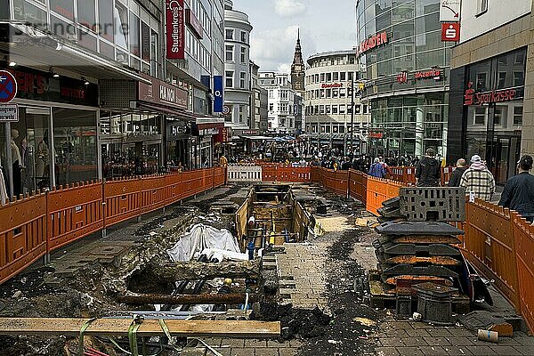 Baustelle Alte Freiheit  Fussgängerzone  Erneuerung der Infrastruktur und archäologische Funde  Wuppertal  Bergisches Land  Nordrhein-Westfalen  Deutschland  Europa